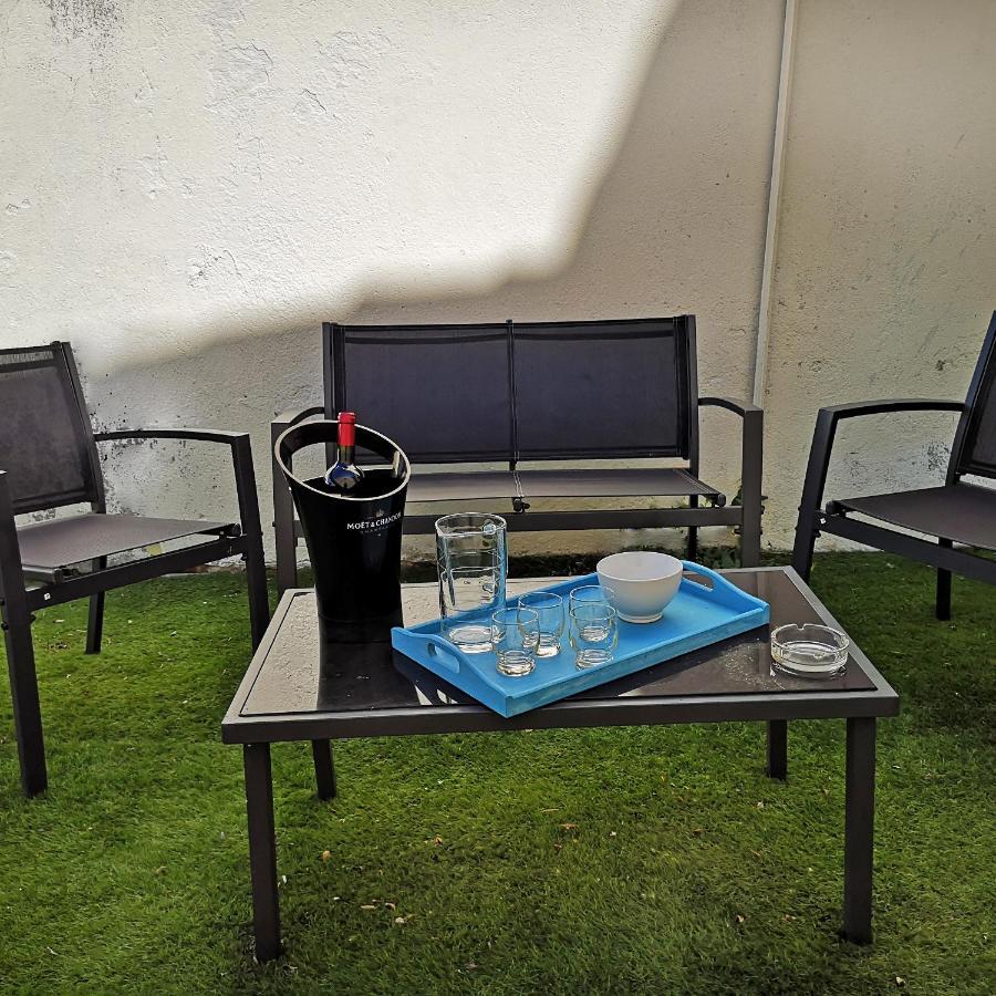 Appartement Avec Jardin - Centre Castelnaudary Buitenkant foto